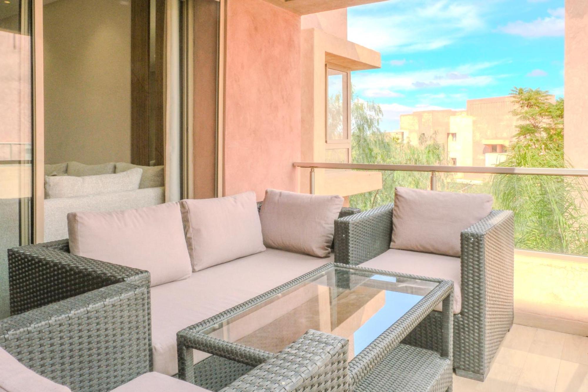 Luxury 2bd In Prestigia Jade With Pool And Golf View Appartement *