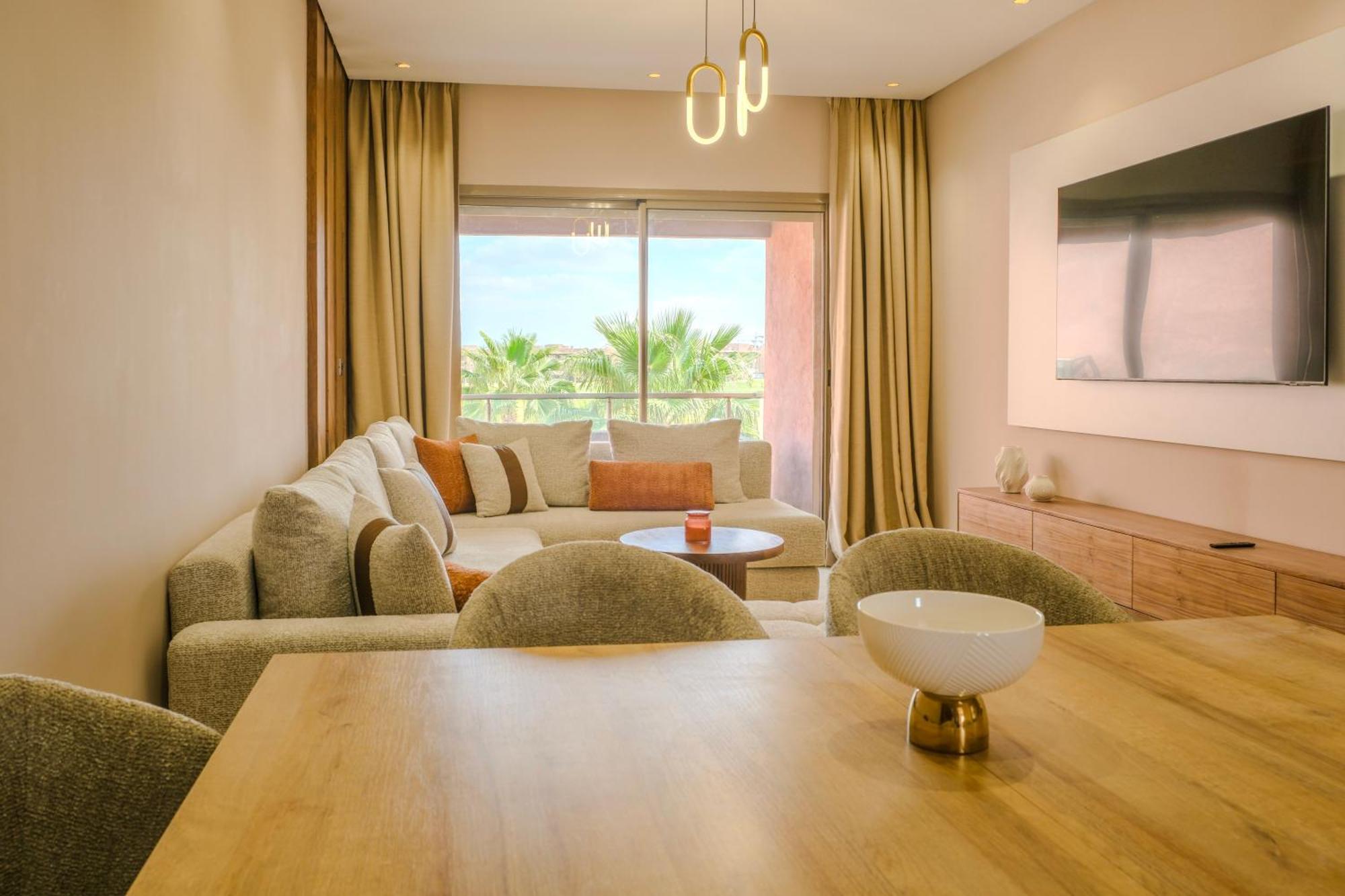 Luxury 2bd In Prestigia Jade With Pool And Golf View